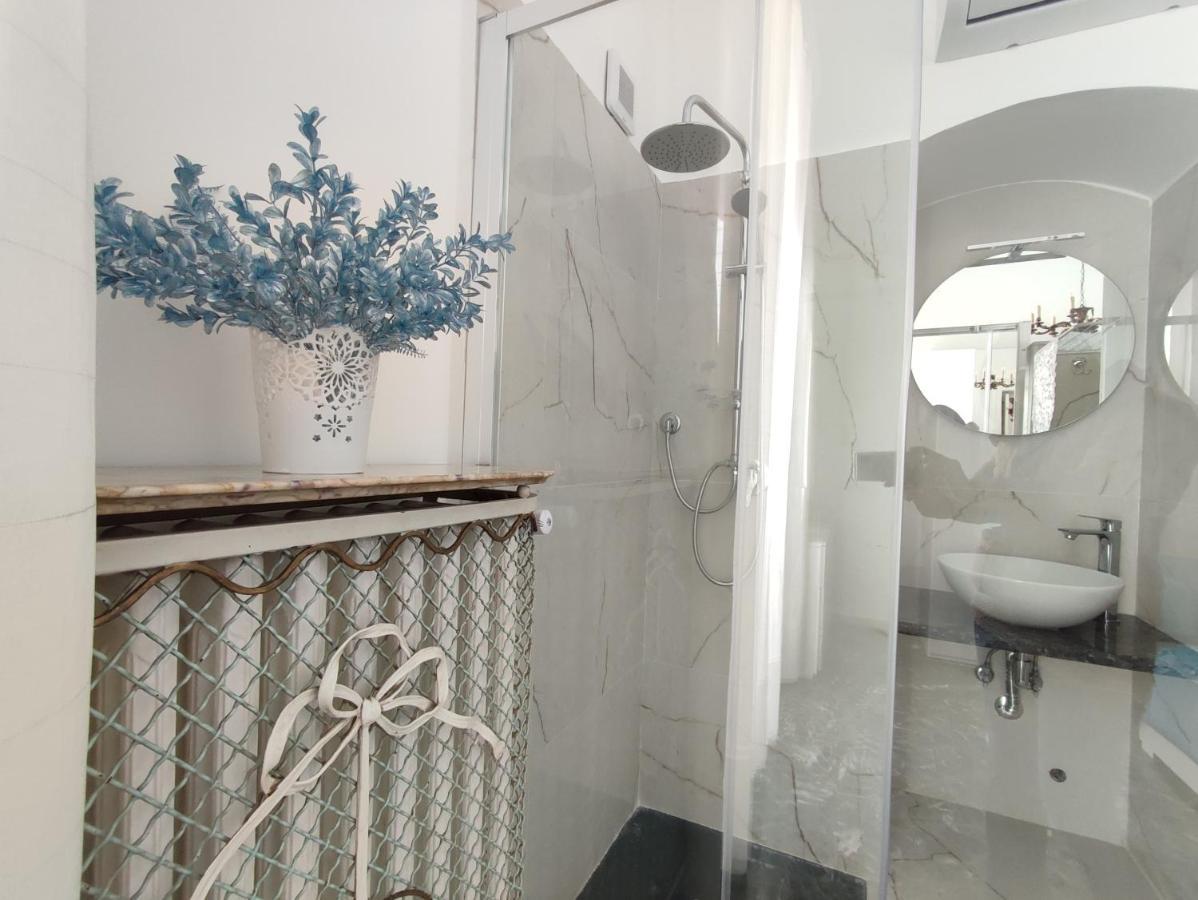 Dimora Della Marchesa - Al Duomo Apartment Manfredonia Luaran gambar